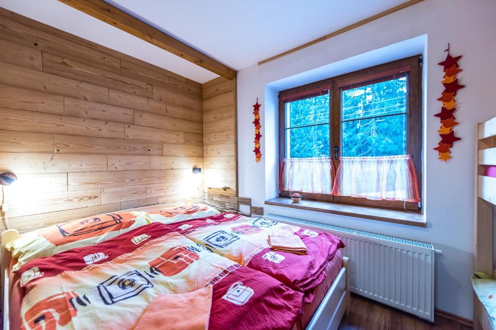 Apartmany Domino Zelezna Ruda Exterior photo